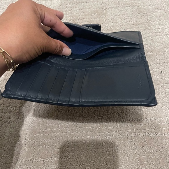 - Christian Dior Bifold Monogram Wallet with unbranded chain - Picture 10 of 16